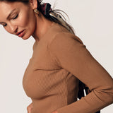 Isla Crewneck in Camel